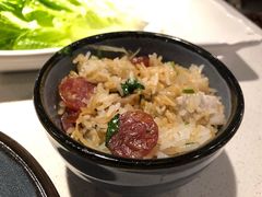 特色腊味煲仔饭-百年果林椰子鸡(中洲店)