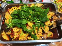 碳烤鮰鱼-老李重庆碳烤活鱼