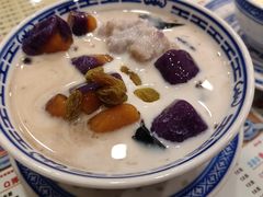 -广信牛奶甜品世家(台东店)