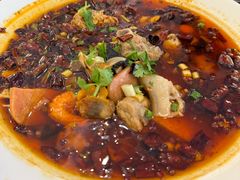-喜乐餐厅•灯笼虾球首创者•本地小海鲜(二马路店)