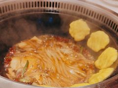 -哈尔滨烧烤·山河村铁锅炖(交大店)