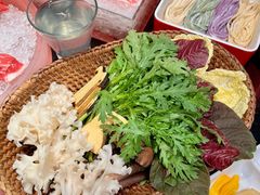 -揽季锅物会·海鲜姿造(三坊七巷店)