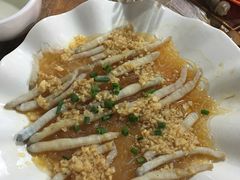 -覃记海鲜美食餐厅