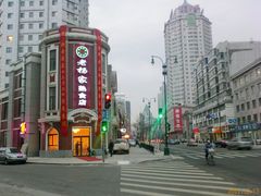 中山路的欧式风情街-老杨家熟食店