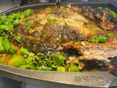 -江边城外烤全鱼(世茂广场店)