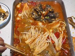 -三江源活鱼现烤(维多利摩尔城店)