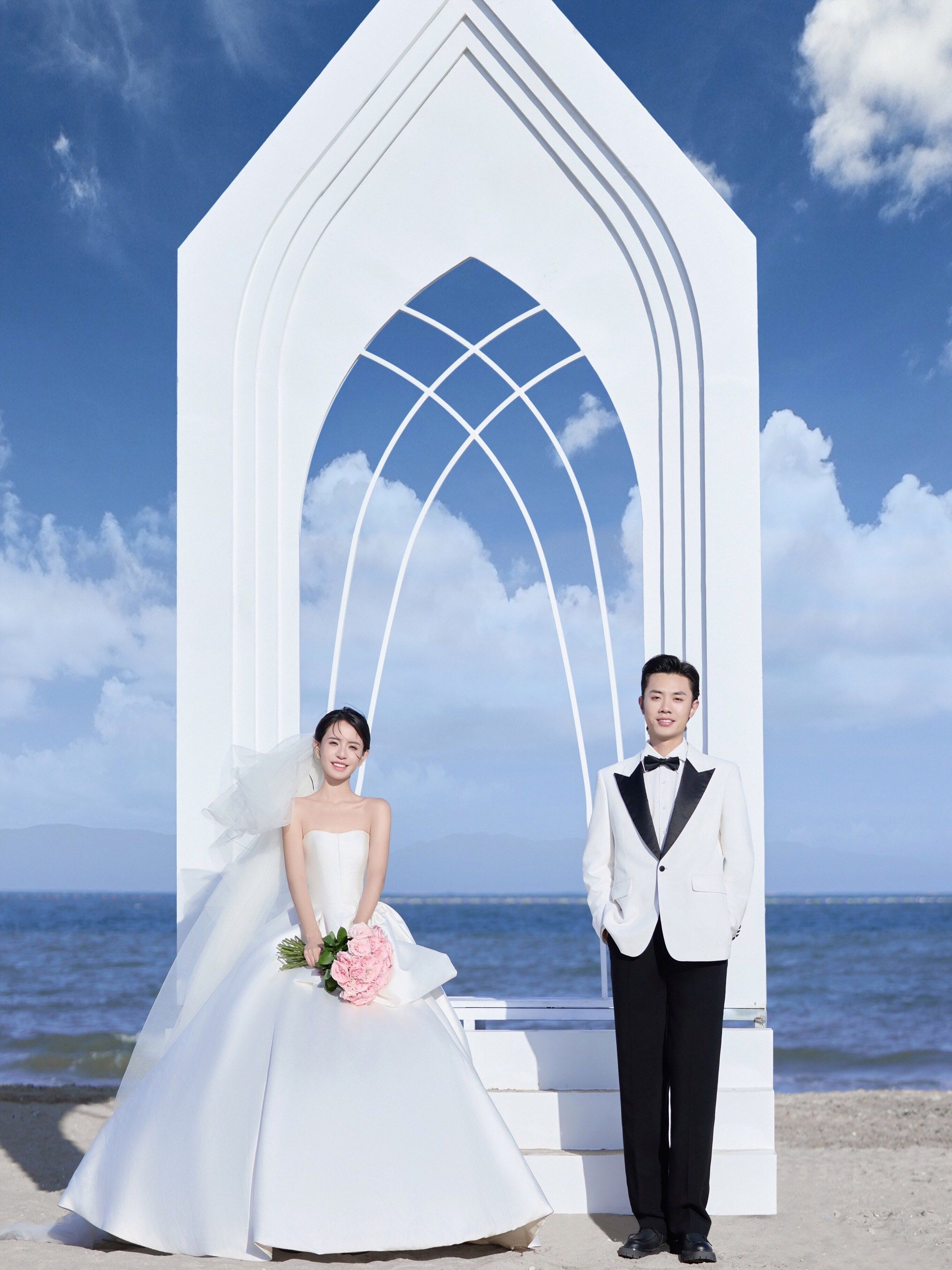 日照海景浪漫仪式感·目的地婚纱照简约干净