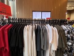 -广州周大福金融中心
