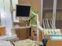 -上海仁爱医院口腔科 · 种植