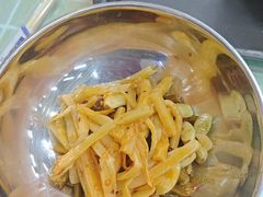 -红鼻子桂林米粉(金唐新光界店)