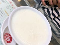 驰名炖双皮奶-义顺牛奶公司(庇利金街店)