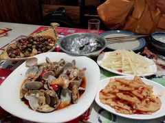-聚在尊味虾皇·夜宵市集(象湖店)