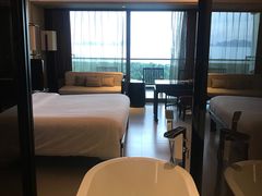 -三亚湾海居铂尔曼度假酒店