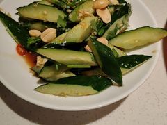 -小鱼小牛(世欧广场店)
