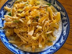 凉拌芭蕉花-蜗牛小馆醉乡民谣云南菜(惠新西里店)