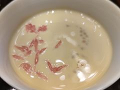 杨枝甘露-运·中餐厅(成都华尔道夫酒店)