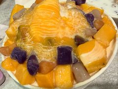 芒果芋圆牛奶绵绵冰-水牛奶皇后糖水铺(深圳总店)