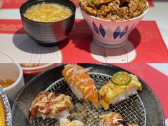 超级牛肉丼饭-花漫里亲民日式餐厅(万象城店)
