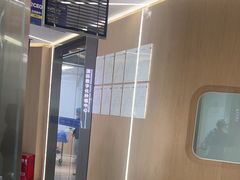 -极光口腔·矫正种植修复(锦江店)