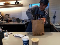 -瑞幸咖啡(GoGo新天地店)