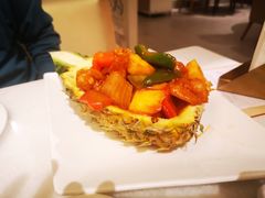 菠萝咕噜虾球-衡山汇·高级粤菜(霄云路店)
