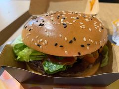 -麦当劳(展览路店)