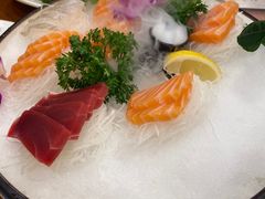 -青瓦餐厅·生鱼片·韩园烤肉(西塔店)