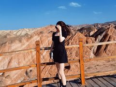 -冰沟丹霞旅游景区