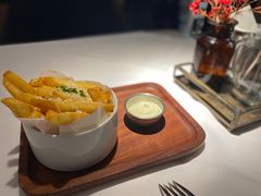 -阿妮叶李(光谷世界城店)
