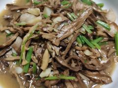 -故乡缘·香格里拉山庄(冷竹路店)
