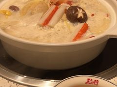 -三人行骨头王火锅(长寿店)