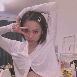 -AYO SALON