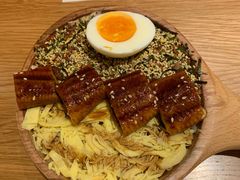 超好吃的双拼鳗鱼饭-小句号·精致料理(江南环球港店)
