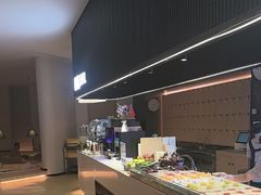 -涨巢·潮玩水疗局