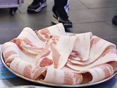 薄切猪五花-玄希浪漫厨房·韩料烤肉(湖滨银泰in77店)