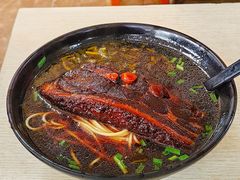 -小龙大肉面馆
