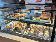 -星巴克(上海长宁来福士1F店)