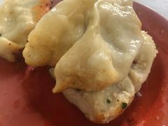 -黄阿姨锅贴大王(万航渡路店)