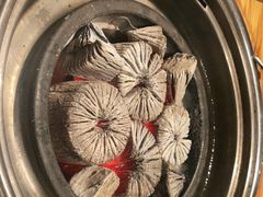 -唯成•韩国炭火烤肉 유성고기