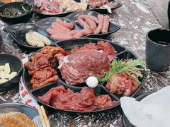 -啊美丽炭火烤肉(滑翔一店)
