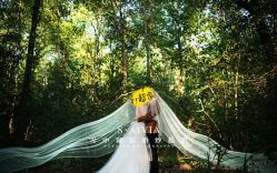 -雪中彩影婚纱摄影·微光艺术中心