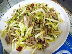 韭黄炒肉丝-四厂烩面(棉纺路店)