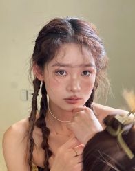 -明天见·化妆造型工作室