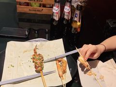 -何师烧烤Pro ·江湖川菜·小龙虾·精酿(太古里旗舰店)