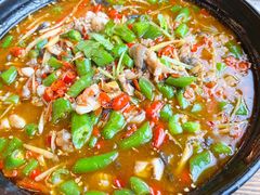 鲜锅兔-邱金小炒·30 年盐帮江湖菜(自贡店)