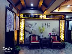 -莱仪堂艾灸经络养生馆(九亭一店)