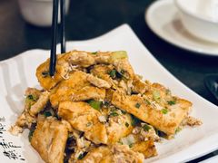 虾酱炒豆腐-燕青小馆(东园大厦店)