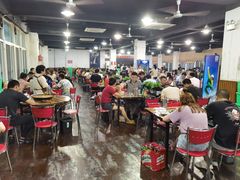 大堂-皖北巫氏三胖地锅鸡(长淮总店)