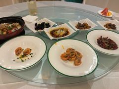 -沁香庭中餐厅·川粤菜(重庆高新假日酒店)