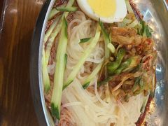 拌冷面-韩风烤牛肉冷面店